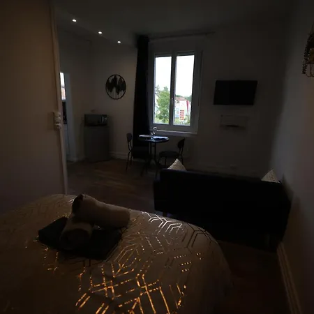 Appartement LD-Location Montluçon Intermarché Extérieur photo