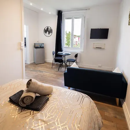 Appartement LD-Location Montluçon Intermarché Extérieur photo